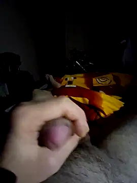 Snapshot of demoniczny82 chatting on 10-31-25, 09:32 demoniczny82 online show from 10-31-25, 09:32