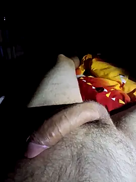 Snapshot of demoniczny82 chatting on 10-21-25, 11:04 demoniczny82 online show from 10-21-25, 11:04