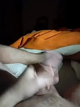 Snapshot of demoniczny82 chatting on 02-18-25, 10:25 demoniczny82 online show from 02-18-25, 10:25