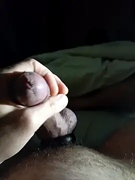 Snapshot of demoniczny82 chatting on 12-17-24, 11:27 demoniczny82 online show from 12-17-24, 11:27