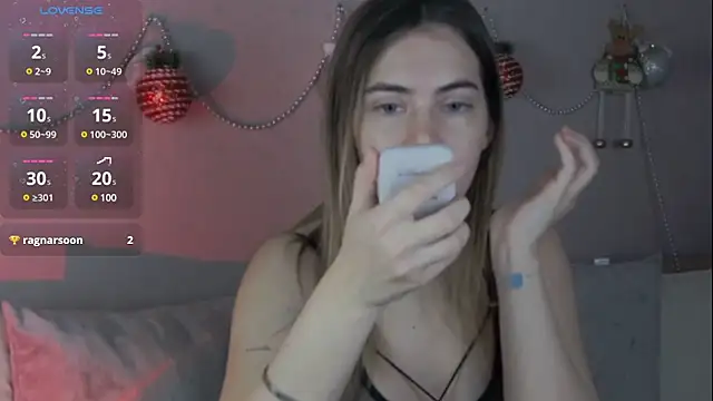 chloi hes online show from 12-29-24, 09:50