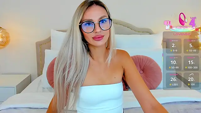 MissLoou online show from 09-11-25, 05:07