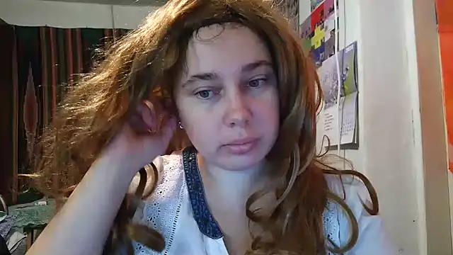 Snapshot of Cora_Maro chatting on 09-20-25, 12:21 Cora Maro online show from 09-20-25, 12:21