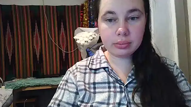 Snapshot of Cora_Maro chatting on 09-25-25, 02:17 Cora Maro online show from 09-25-25, 02:17