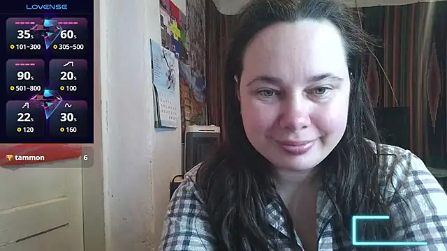 Snapshot of Cora_Maro chatting on 04-20-26, 10:55 Cora Maro online show from 04-20-26, 10:55