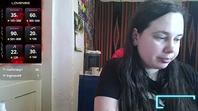 Snapshot of Cora_Maro chatting on 05-28-26, 02:08 Cora Maro online show from 05-28-26, 02:08