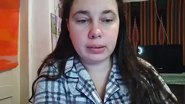 Snapshot of Cora_Maro chatting on 10-22-25, 11:25 Cora Maro online show from 10-22-25, 11:25