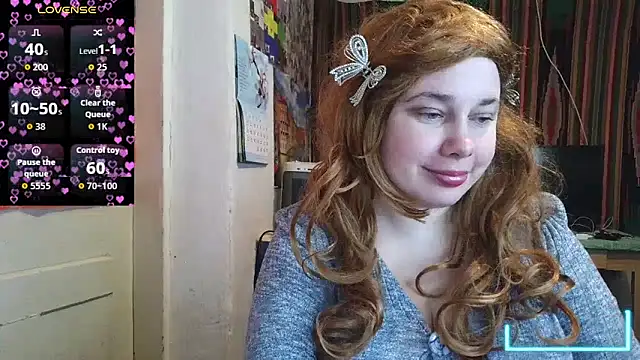 Snapshot of Cora_Maro chatting on 04-20-26, 10:51 Cora Maro online show from 04-20-26, 10:51