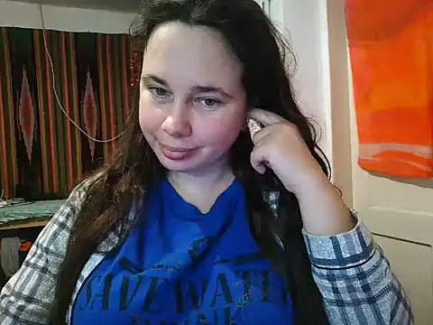 Snapshot of Cora_Maro chatting on 10-10-25, 01:39 Cora Maro online show from 10-10-25, 01:39