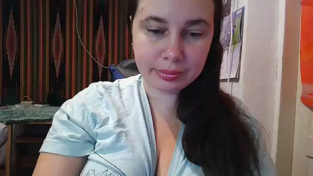 Snapshot of Cora_Maro chatting on 09-28-25, 12:39 Cora Maro online show from 09-28-25, 12:39