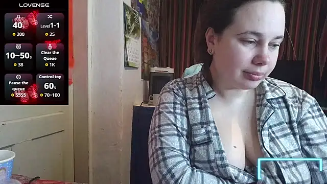 Snapshot of Cora_Maro chatting on 05-13-26, 11:12 Cora Maro online show from 05-13-26, 11:12