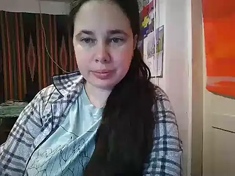 Snapshot of Cora_Maro chatting on 10-12-25, 09:27 Cora Maro online show from 10-12-25, 09:27