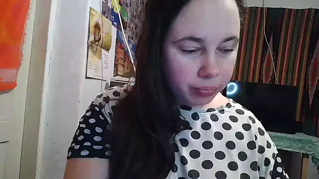 Snapshot of Cora_Maro chatting on 12-20-25, 12:35 Cora Maro online show from 12-20-25, 12:35