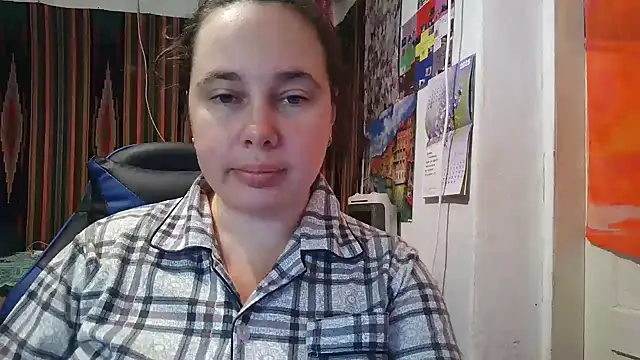 Snapshot of Cora_Maro chatting on 09-21-25, 12:27 Cora Maro online show from 09-21-25, 12:27