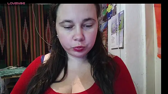 Snapshot of Cora_Maro chatting on 10-11-25, 02:07 Cora Maro online show from 10-11-25, 02:07