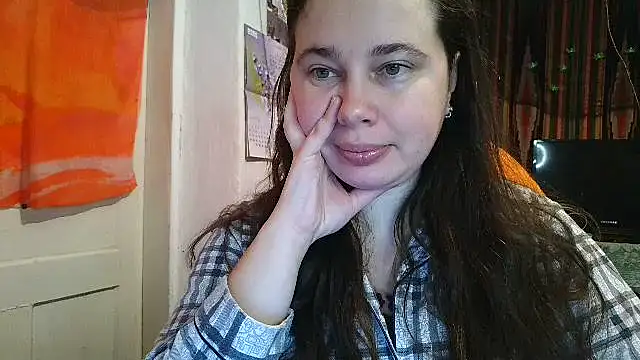 Snapshot of Cora_Maro chatting on 11-03-25, 12:16 Cora Maro online show from 11-03-25, 12:16