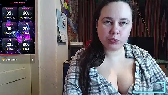 Snapshot of Cora_Maro chatting on 04-22-26, 11:33 Cora Maro online show from 04-22-26, 11:33