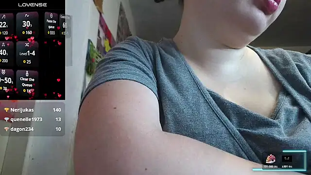 Snapshot of Cora_Maro chatting on 07-14-26, 02:05 Cora Maro online show from 07-14-26, 02:05