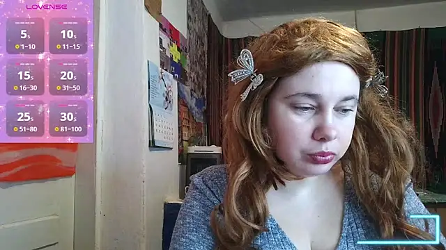 Snapshot of Cora_Maro chatting on 04-30-26, 12:12 Cora Maro online show from 04-30-26, 12:12