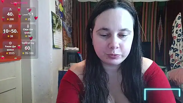 Snapshot of Cora_Maro chatting on 05-27-26, 02:02 Cora Maro online show from 05-27-26, 02:02