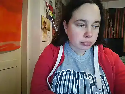 Snapshot of Cora_Maro chatting on 11-21-25, 10:58 Cora Maro online show from 11-21-25, 10:58