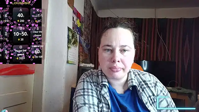 Snapshot of Cora_Maro chatting on 05-23-26, 11:15 Cora Maro online show from 05-23-26, 11:15