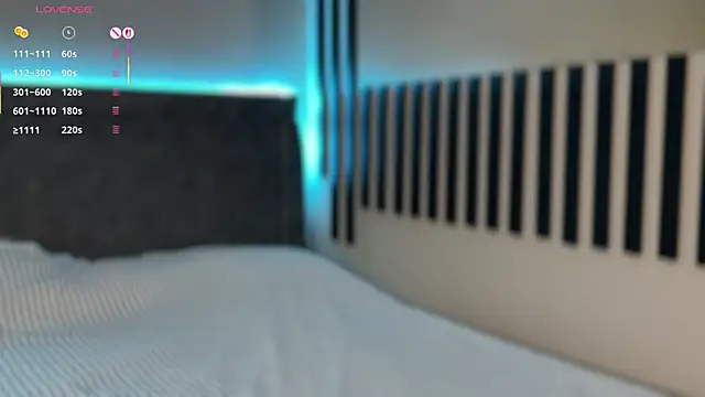 Li Amelie  online show from 12-04-25, 03:33