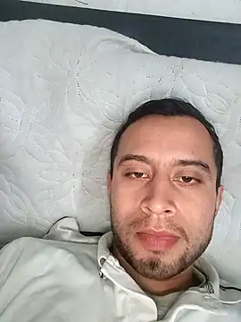 Mich Stev9524 online show from 11-15-25, 02:54