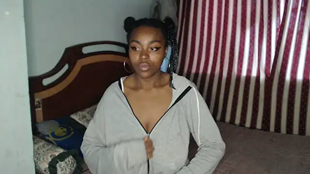 lyssyhorny online show from 03-05-26, 09:22