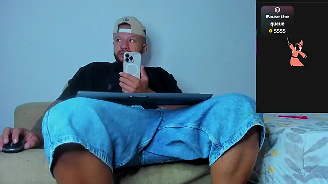 ToonyDee online show from 10-21-25, 02:16