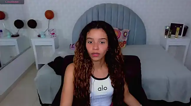 charlotte 0309 online show from 01-08-25, 12:06