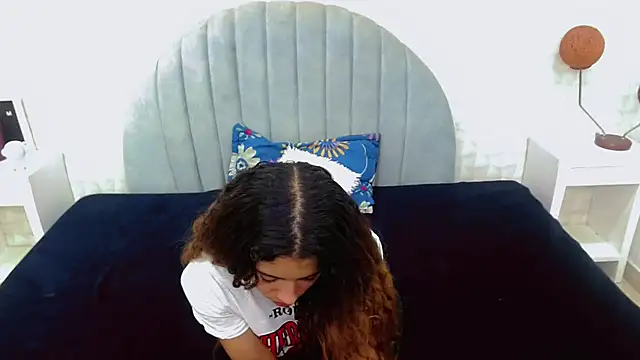 charlotte 0309 online show from 02-28-25, 05:48