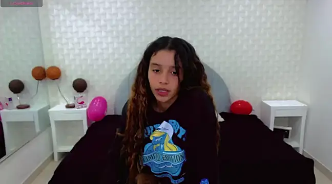 charlotte 0309 online show from 02-19-25, 06:33