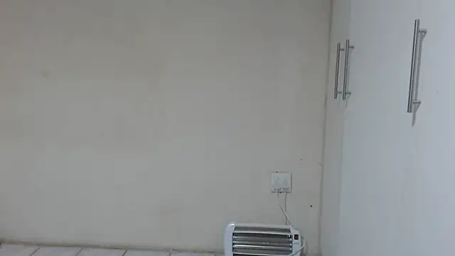 Snapshot of SexyHipsStar chatting on 02-03-25, 09:50 SexyHipsStar online show from 02-03-25, 09:50