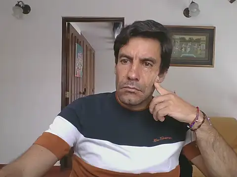 elkike1980 online show from 07-15-26, 04:14