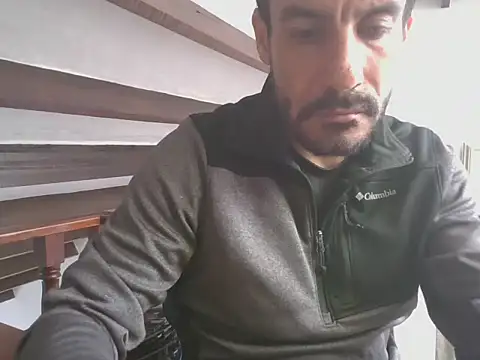 elkike1980 online show from 05-21-26, 02:36