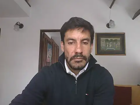 elkike1980 online show from 05-19-26, 04:25
