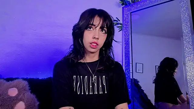 Nyx nayla online show from 10-16-25, 03:37