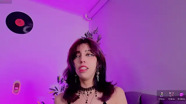 Nyx nayla online show from 01-13-26, 06:06