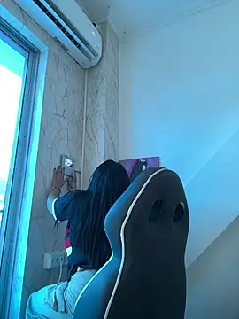 cata megan online show from 12-30-24, 04:07