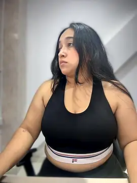 cata megan online show from 12-04-25, 07:40