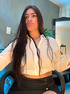 emmily d online show from 12-05-25, 05:55