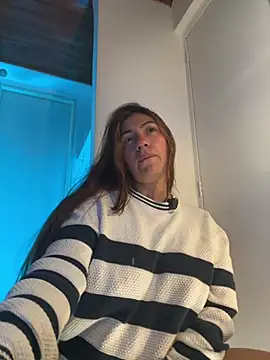 Snapshot of emmily_d chatting on 07-02-26, 06:25 emmily d online show from 07-02-26, 06:25