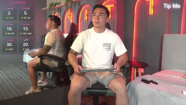 Ryan Hunt online show from 12-22-25, 12:49