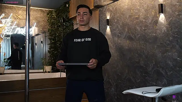 Ryan Hunt online show from 11-21-25, 12:26