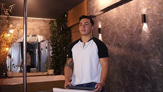 Ryan Hunt online show from 11-27-25, 12:16