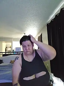 Snapshot of DevilDahm chatting on 02-21-26, 11:40 DevilDahm online show from 02-21-26, 11:40