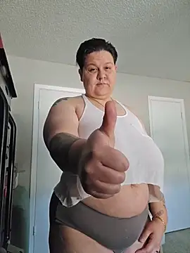 Snapshot of DevilDahm chatting on 02-01-26, 10:41 DevilDahm online show from 02-01-26, 10:41