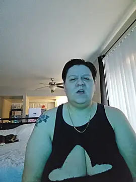 Snapshot of DevilDahm chatting on 02-10-26, 12:20 DevilDahm online show from 02-10-26, 12:20