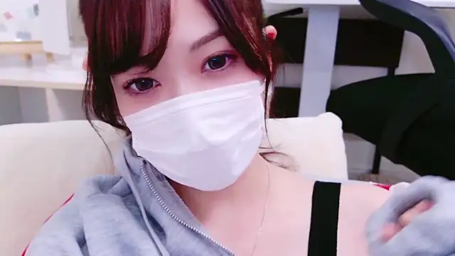 oxo yuna oxo online show from 02-02-25, 03:49
